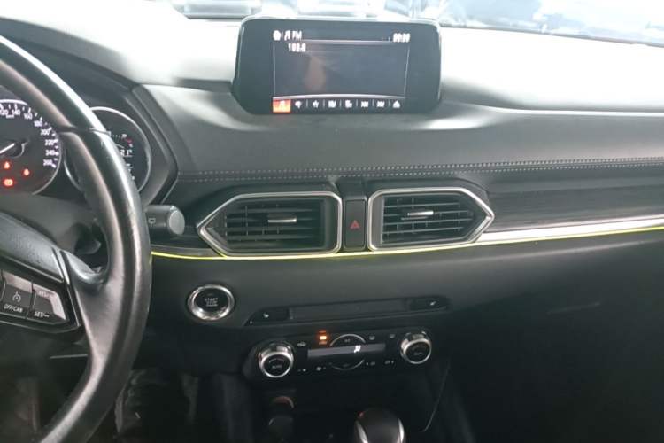 Used Mazda CX-5 2019 Cloud-Controlled Version 2.0L Automatic 2WD Smart Enjoyment Model China VI Standard Audio And AC Panel
