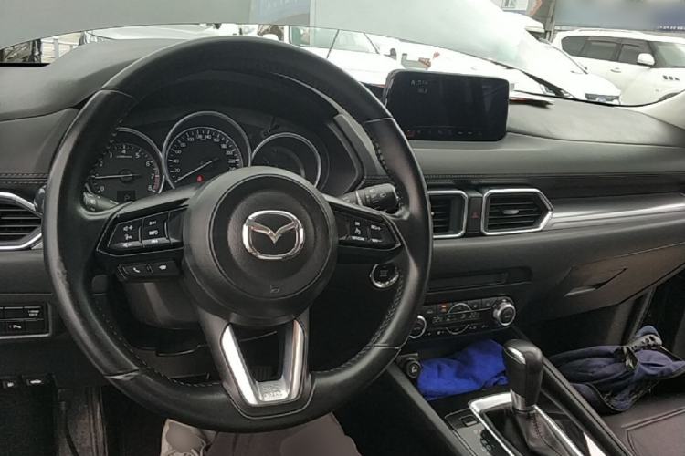 Used Mazda CX-5 2019 CloudControl Version 2.0L Automatic 2WD Smart Style China VI Standard Center Console