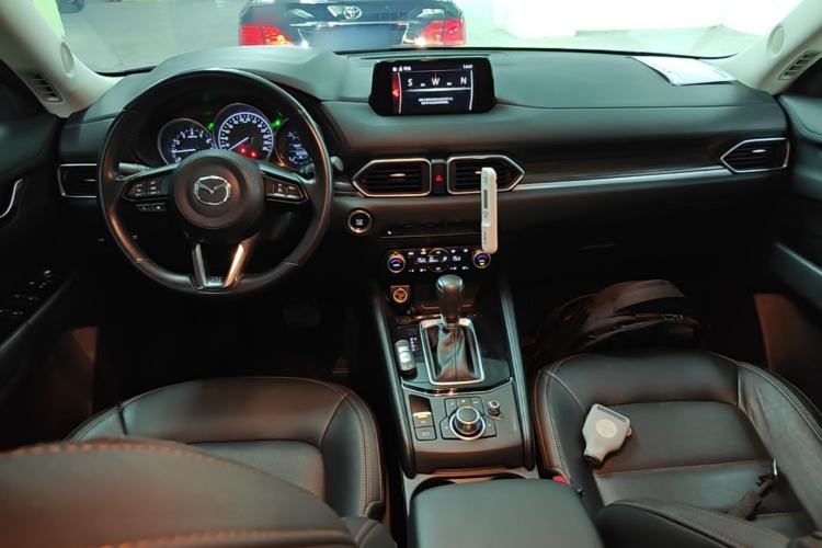 Used Mazda CX-5 2019 Cloud-Controlled Version 2.0L Automatic 2WD Smart Enjoyment Model China VI Standard Center Console