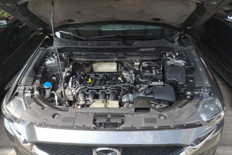 Used Mazda CX-5 2019 Cloud-Controlled Version 2.0L Automatic 2WD Smart Enjoyment Model China V Standard Engine Bay