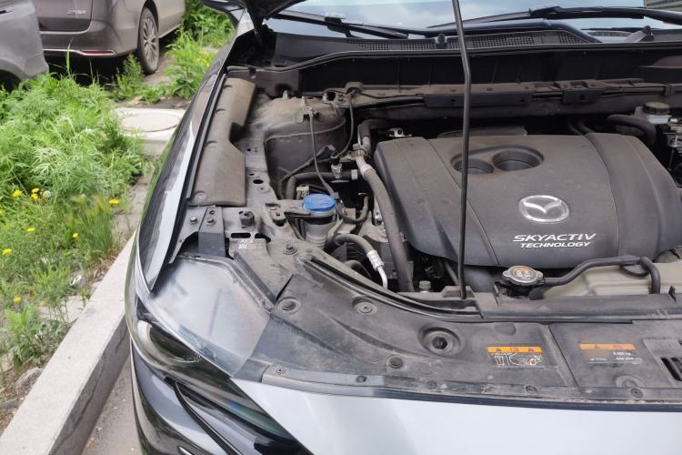 Used Mazda CX-5 2019 Cloud-Controlled Version 2.5L Automatic 4x4 Flagship Model China VI Standard Engine Bay Right