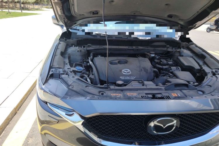 Used Mazda CX-5 2019 Cloud-Controlled Version 2.5L Automatic 4x4 Flagship Model China VI Standard Engine Bay Right