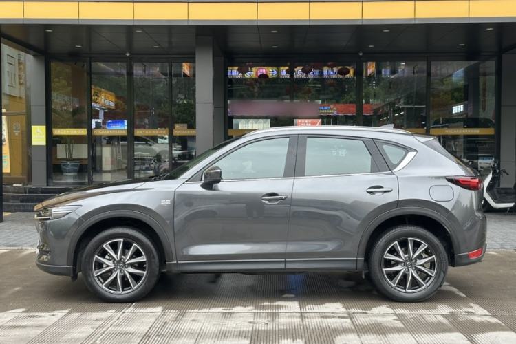 Used Mazda CX-5 2019 Cloud-Controlled Version 2.5L Automatic 4x4 Flagship Model China VI Standard Exterior 3