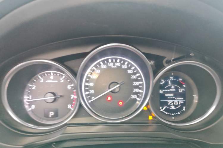 Used Mazda CX-5 2019 Cloud-Controlled Version 2.0L Automatic 2WD Smart Enjoyment Model China VI Standard Instrument Cluster