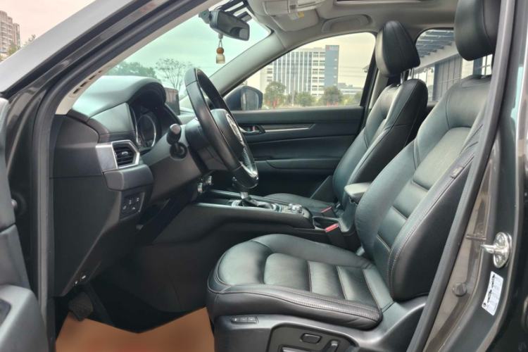 Used Mazda CX-5 2019 Cloud-Controlled Version 2.0L Automatic 2WD Smart Enjoyment Model China VI Standard Interior 3