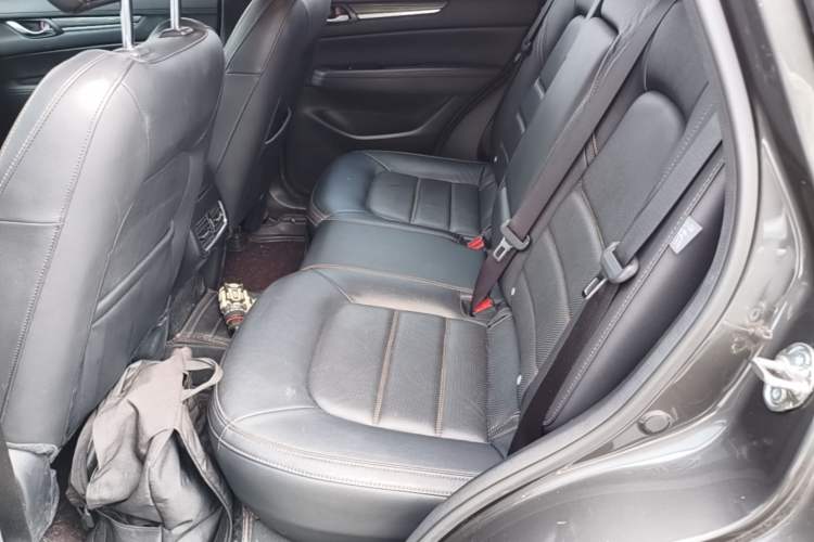 Used Mazda CX-5 2019 Cloud-Controlled Version 2.5L Automatic Two-Wheel Drive Prestige Model China V Standard Left Rear Seat