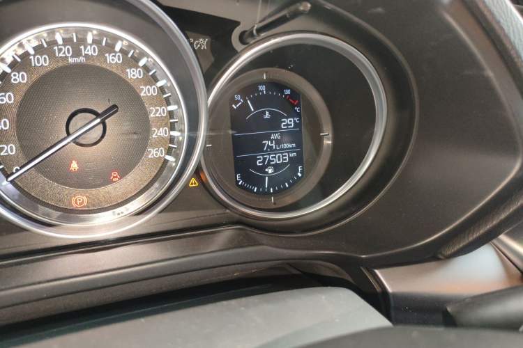 Used Mazda CX-5 2019 Cloud-Controlled Version 2.0L Automatic Two-Wheel Drive Comfort Model China VI Standard Odometer Close Up