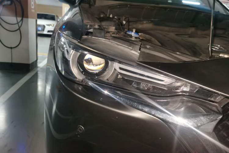 Used Mazda CX-5 2019 Cloud-Controlled Version 2.0L Automatic 2WD Smart Enjoyment Model China V Standard Right Front Headlight