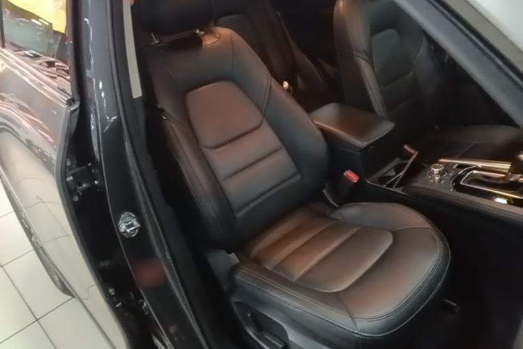 Used Mazda CX-5 2019 Cloud-Controlled Version 2.5L Automatic 4x4 Flagship Model China VI Standard Right Front Seat