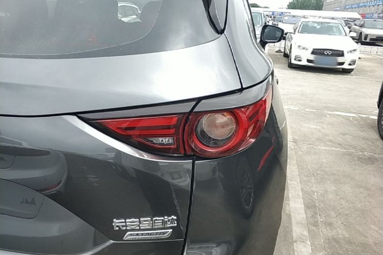 Used Mazda CX-5 2019 CloudControl Version 2.0L Automatic 2WD Smart Style China VI Standard Right Rear Taillight