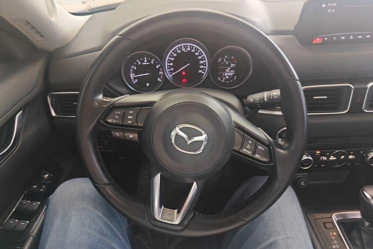 Used Mazda CX-5 2019 Cloud-Controlled Version 2.0L Automatic 2WD Smart Enjoyment Model China VI Standard Steering Wheel