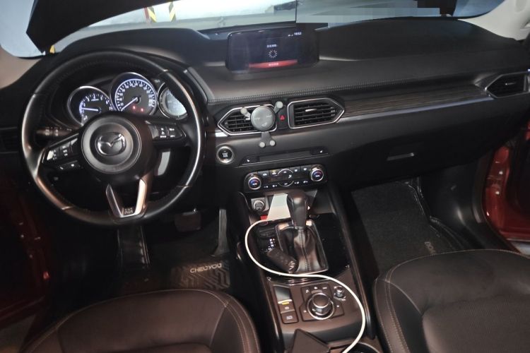 Used Mazda CX-5 2019 Cloud-Controlled Version 2.0L Automatic 2WD Smart Enjoyment Model China VI Standard Center Console