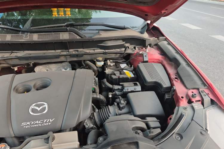 Used Mazda CX-5 2019 Cloud-Controlled Version 2.0L Automatic 2WD Smart Enjoyment Model China VI Standard Engine Bay Left