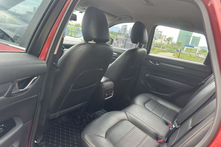 Used Mazda CX-5 2019 Cloud-Controlled Version 2.0L Automatic Two-Wheel Drive Comfort Model China VI Standard Interior 3