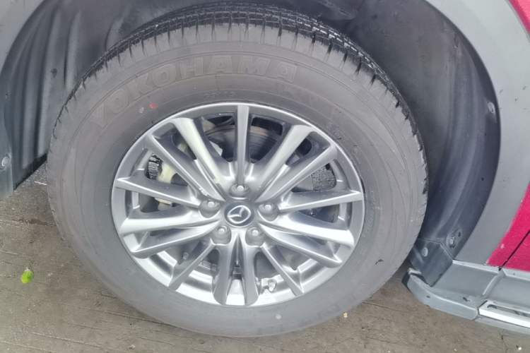 Used Mazda CX-5 2019 Cloud-Controlled Version 2.0L Automatic Two-Wheel Drive Comfort Model China VI Standard Left Front Wheel Hub
