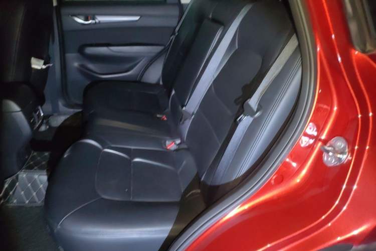 Used Mazda CX-5 2019 CloudControl Version 2.0L Automatic 2WD Smart Style China VI Standard Left Rear Seat