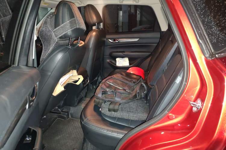 Used Mazda CX-5 2019 Cloud-Controlled Version 2.0L Automatic 2WD Smart Enjoyment Model China V Standard Left Rear Seat