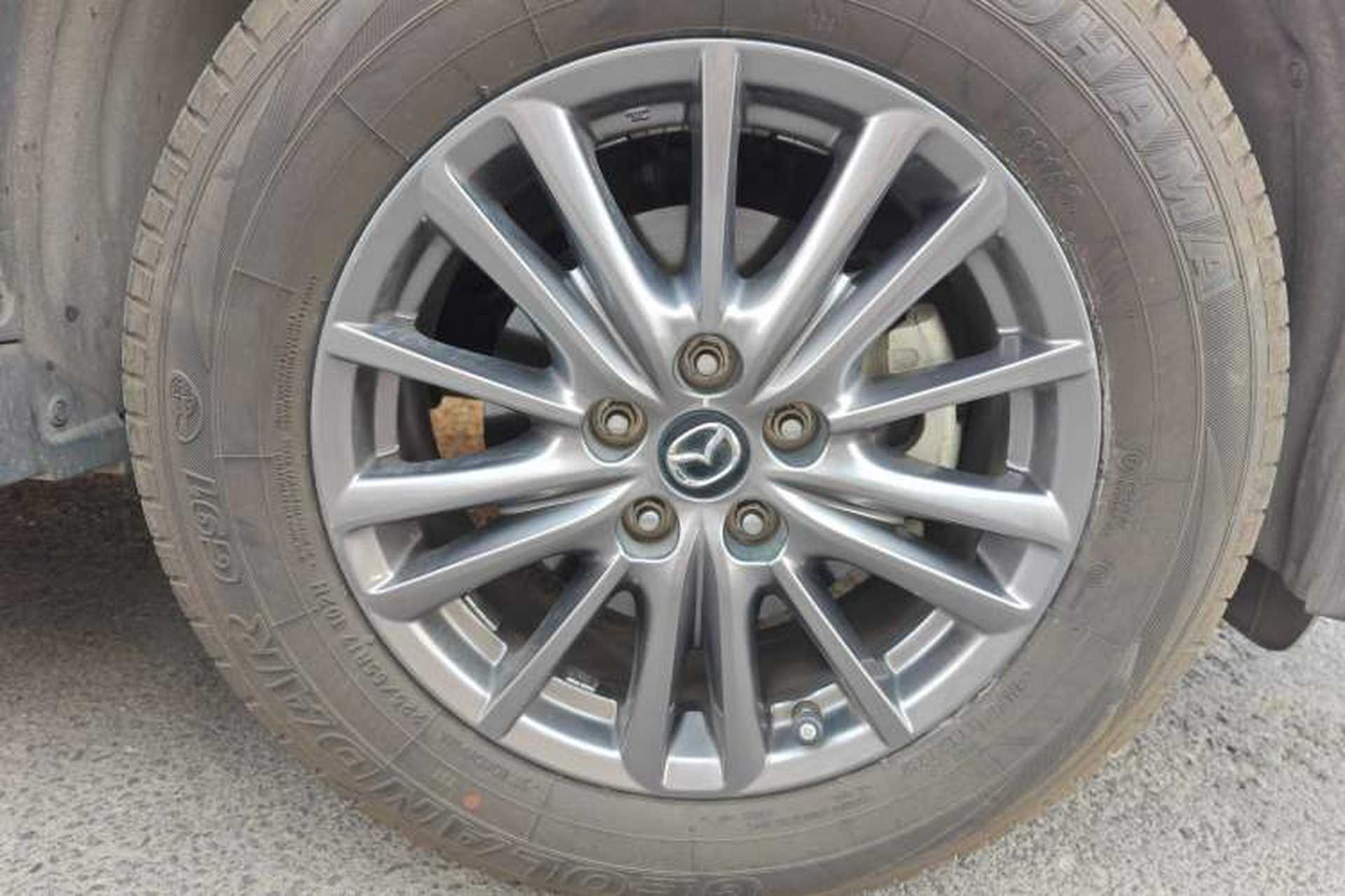 Used Mazda CX-5 2019 Cloud-Controlled Version 2.0L Automatic 2WD Smart Enjoyment Model China VI Standard Right Front Wheel Hub