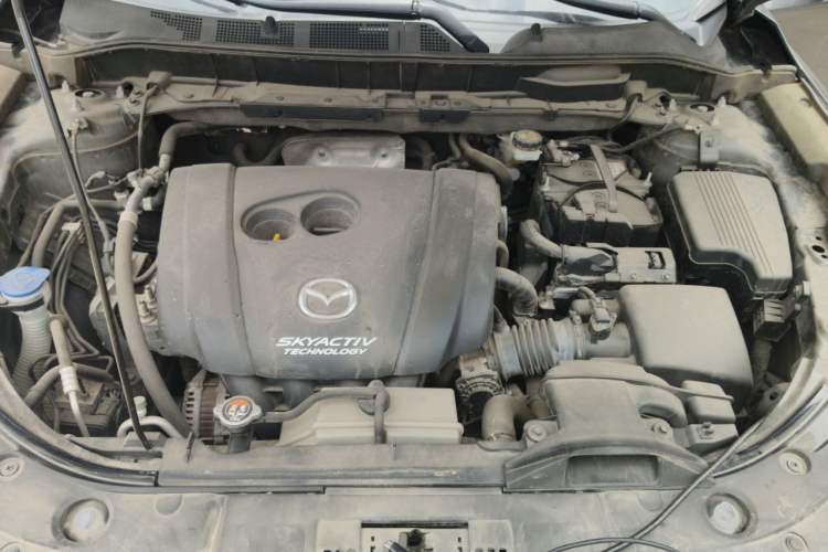 Used Mazda CX-5 2019 Cloud-Controlled Version 2.0L Automatic 2WD Smart Enjoyment Model China V Standard Engine Bay