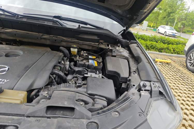 Used Mazda CX-5 2019 Cloud-Controlled Version 2.5L Automatic 4x4 ZhiZun Model China V Standard Engine Bay Left