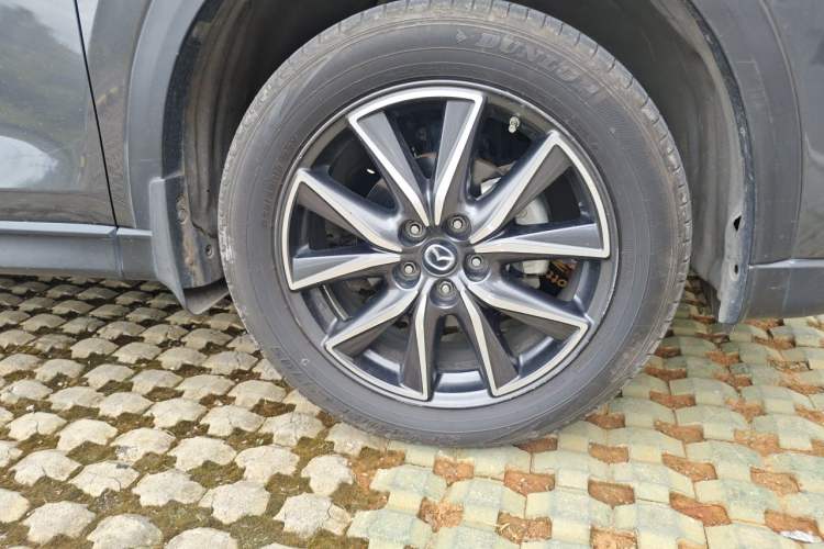 Used Mazda CX-5 2019 Cloud-Controlled Version 2.5L Automatic 4x4 ZhiZun Model China V Standard Right Front Wheel Hub