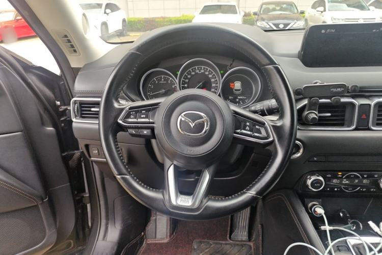 Used Mazda CX-5 2019 Cloud-Controlled Version 2.5L Automatic 4x4 ZhiZun Model China V Standard Steering Wheel