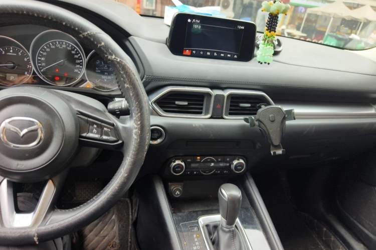 Used Mazda CX-5 2019 Cloud-Controlled Version 2.0L Automatic 2WD Smart Style China V Standard Audio And AC Panel