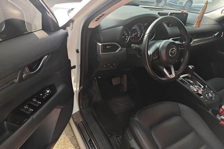 Used Mazda CX-5 2019 Cloud-Controlled Version 2.0L Automatic 2WD Smart Enjoyment Model China VI Standard Driver Seat