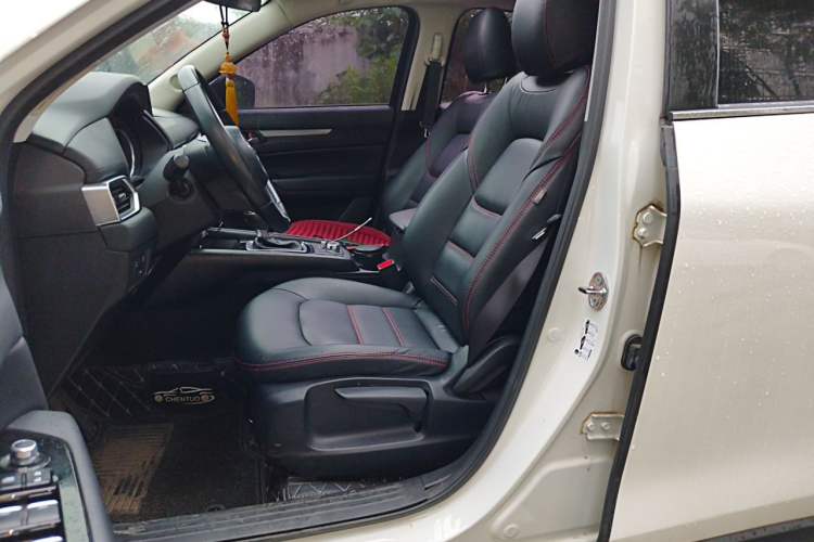 Used Mazda CX-5 2019 CloudControl Version 2.0L Automatic 2WD Smart Style China VI Standard Left Front Seat
