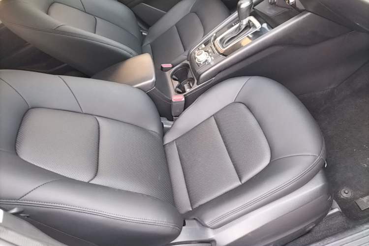 Used Mazda CX-5 2019 Cloud-Control Edition 2.0L Automatic 2WD Comfort Model China V Standard Right Front Seat