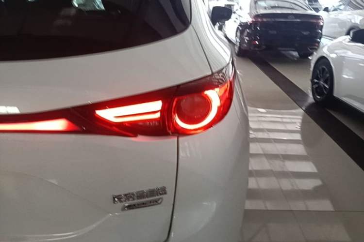 Used Mazda CX-5 2019 Cloud-Controlled Version 2.5L Automatic Two-Wheel Drive Prestige Model China V Standard Right Rear Taillight