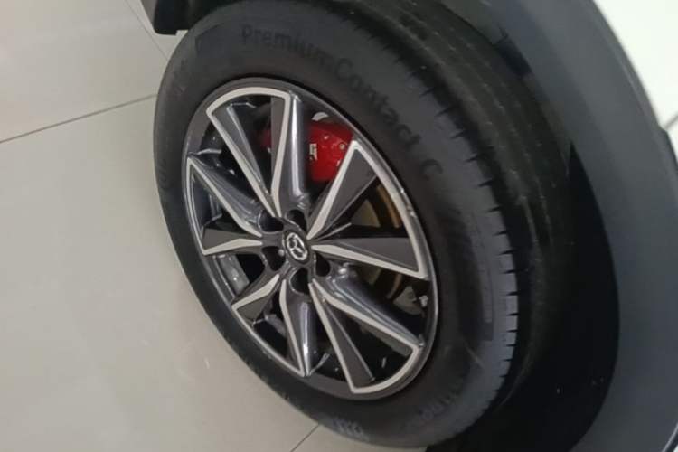 Used Mazda CX-5 2019 Cloud-Controlled Version 2.5L Automatic Two-Wheel Drive Prestige Model China V Standard Right Rear Wheel Hub