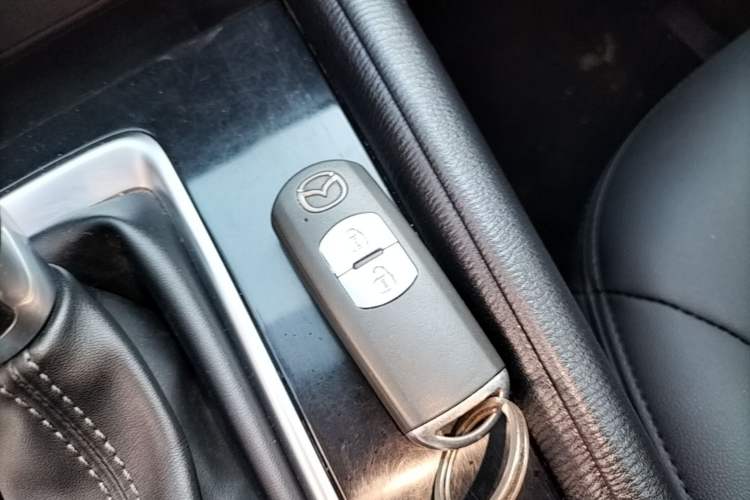 Used Mazda CX-5 2019 Cloud-Control Edition 2.0L Automatic 2WD Comfort Model China V Standard Vehicle Key