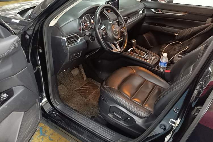 Used Mazda CX-5 2020 2.0L Automatic Two-Wheel Drive ZhiZun Version Driver Seat
