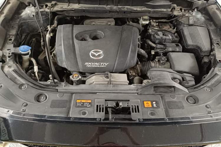 Used Mazda CX-5 2020 2.0L Automatic Two-Wheel Drive ZhiZun Version Engine Bay