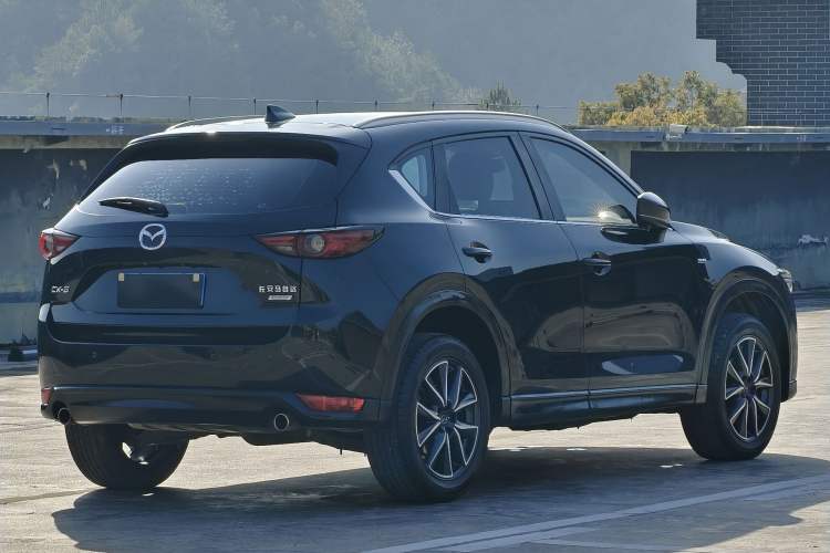 Used Mazda CX-5 2020 2.5L Automatic Two-Wheel Drive Smart Version Exterior 7