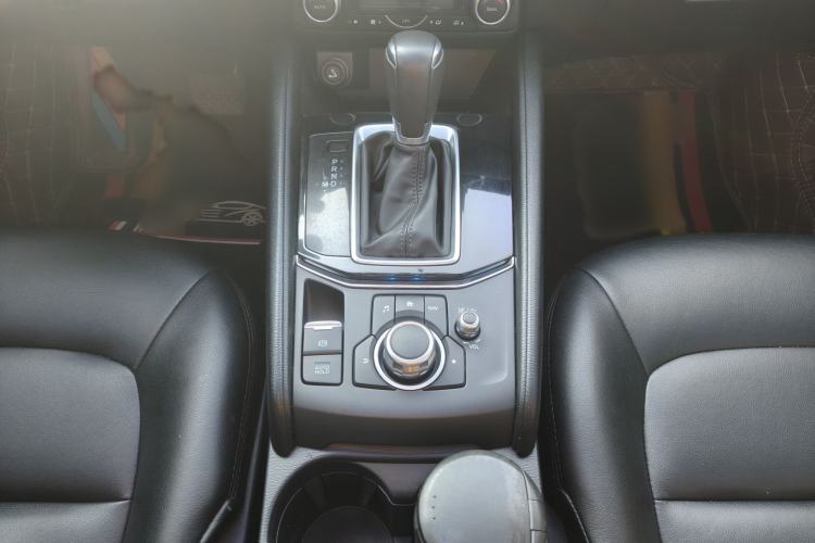 Used Mazda CX-5 2020 2.5L Automatic Two-Wheel Drive Smart Version Interior 4