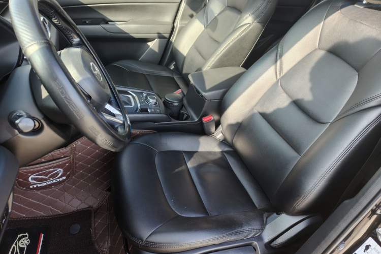 Used Mazda CX-5 2020 2.5L Automatic Two-Wheel Drive Smart Version Interior 8