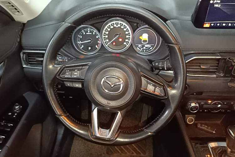 Used Mazda CX-5 2020 2.0L Automatic Two-Wheel Drive ZhiZun Version Steering Wheel
