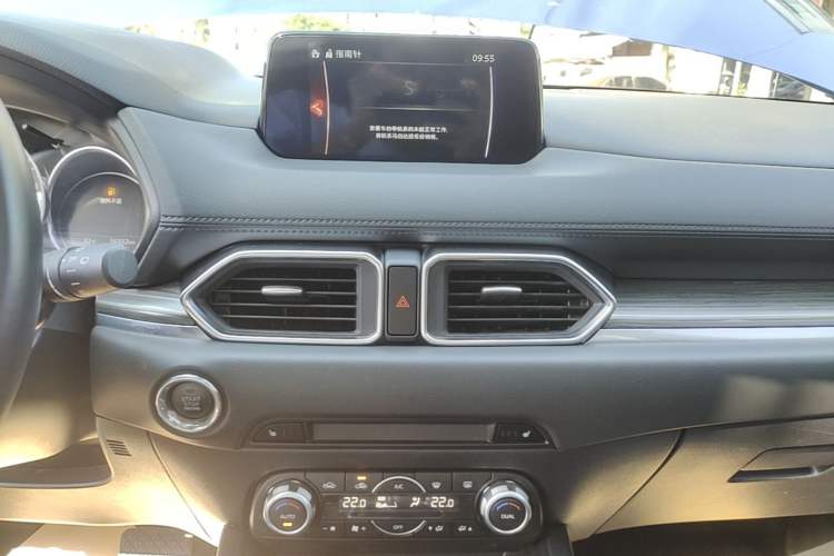 Used Mazda CX-5 2020 Revised Version 2.0L Automatic Two-Wheel Drive ZhiZun Trim Audio And AC Panel