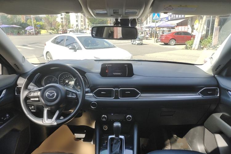 Used Mazda CX-5 2020 Revised Version 2.0L Automatic Two-Wheel Drive ZhiZun Trim Center Console