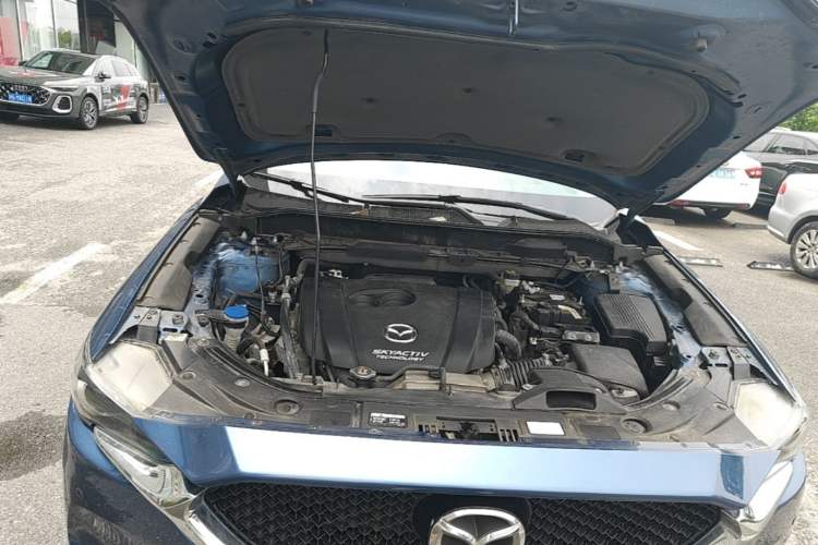 Used Mazda CX-5 2020 2.5L Automatic Two-Wheel Drive ZhiZun Version Engine Bay Right