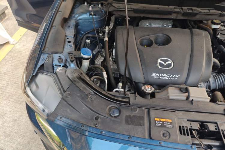 Used Mazda CX-5 2020 Revised Version 2.0L Automatic Two-Wheel Drive Smart Type Engine Bay Right
