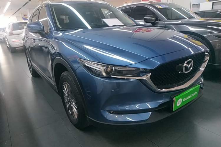 Used Mazda CX-5 2020 Revised Version 2.0L Automatic Two-Wheel Drive ZhiZun Trim Front Right 45 Deg