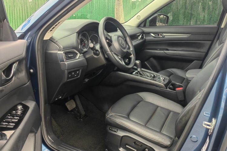 Used Mazda CX-5 2020 Revised Version 2.0L Automatic Two-Wheel Drive ZhiZun Trim Interior 2