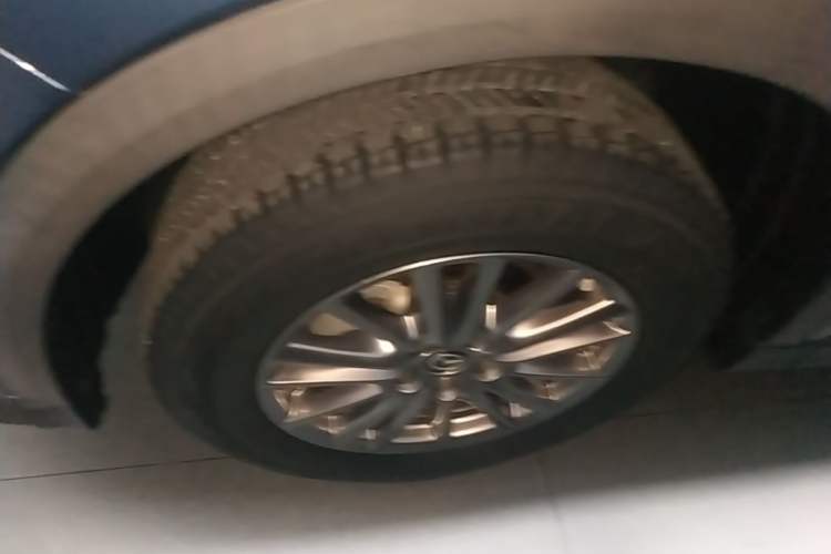 Used Mazda CX-5 2020 Revised Version 2.0L Automatic Two-Wheel Drive ZhiZun Trim Left Front Wheel Hub