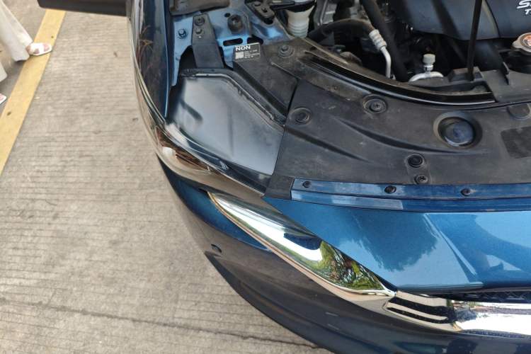 Used Mazda CX-5 2020 Revised Version 2.0L Automatic Two-Wheel Drive Smart Type Right Front Headlight