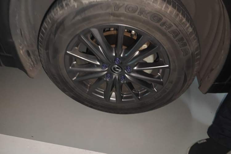 Used Mazda CX-5 2020 2.0L Automatic Two-Wheel Drive ZhiZun Version Right Front Wheel Hub