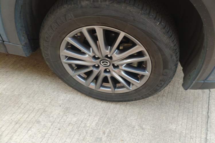 Used Mazda CX-5 2020 Revised Version 2.0L Automatic Two-Wheel Drive Smart Type Right Front Wheel Hub