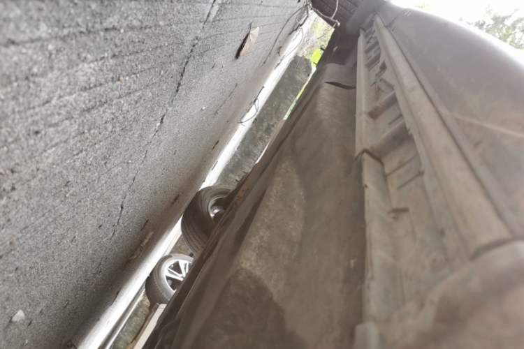 Used Mazda CX-5 2020 Revised Version 2.0L Automatic Two-Wheel Drive ZhiZun Trim Right Side Sill